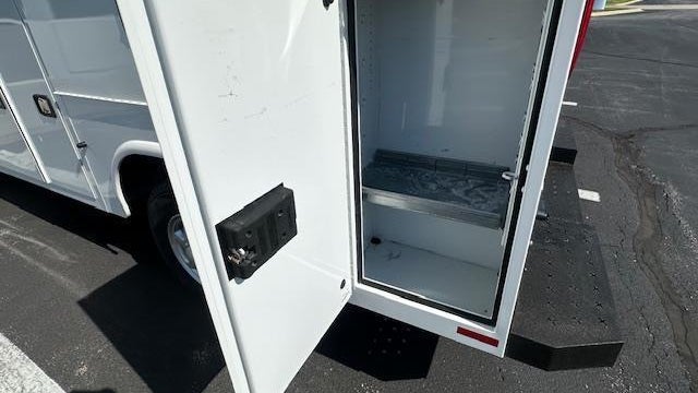 2025 Ford E-Series E-350 SD