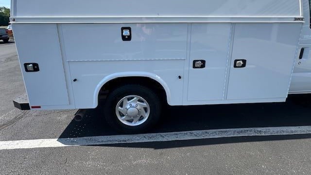 2025 Ford E-Series E-350 SD