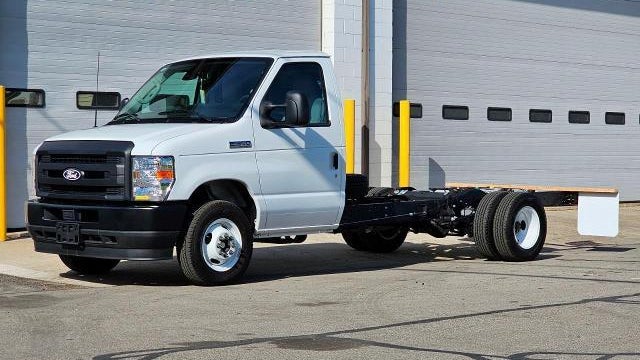 Preowned 2027 Ford E-Series E-350 SD for Sale