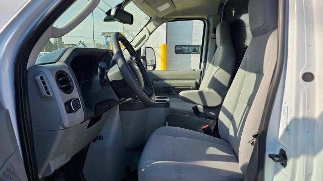 2027 Ford E-Series E-350 SD