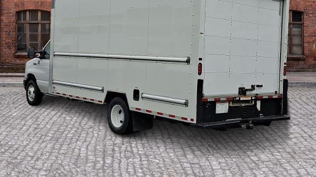 2022 Ford E-Series E-350 SD