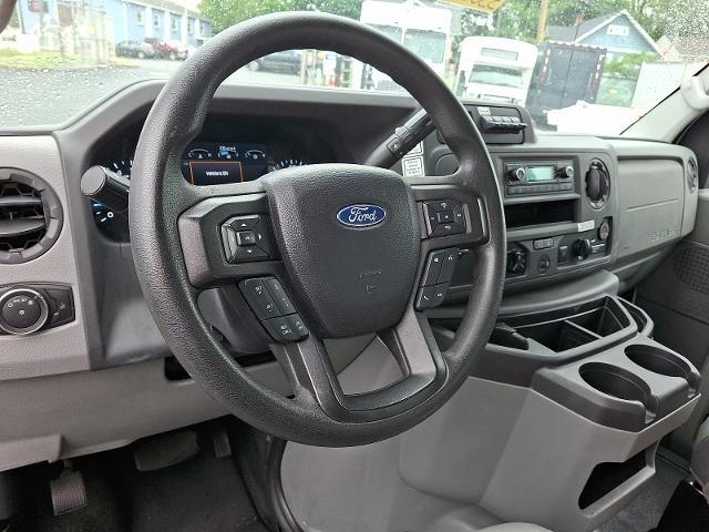 2022 Ford E-350 - $24,895