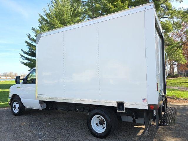 2026 Ford E-350 - $48,000