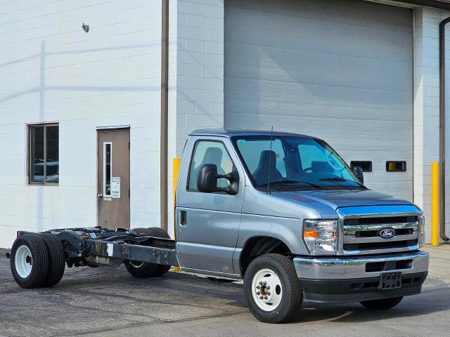 2027 Ford E-350 - $38,900