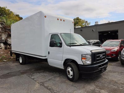 2024 Ford E-Series E-350 SD 2DR 138 In. WB SRW Cutaway Chassis