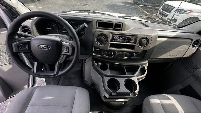 2024 Ford E-Series E-350 SD