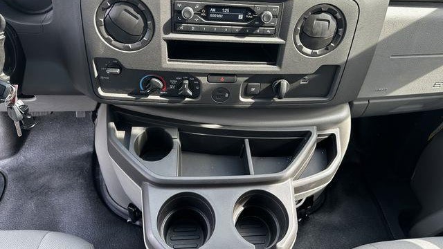 2024 Ford E-Series E-350 SD