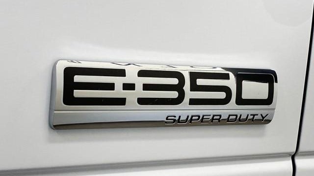 2026 Ford E-Series E-350 SD