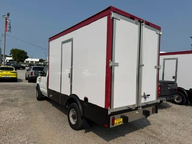 2024 Ford E-Series E-350 SD — photo 1 of 3