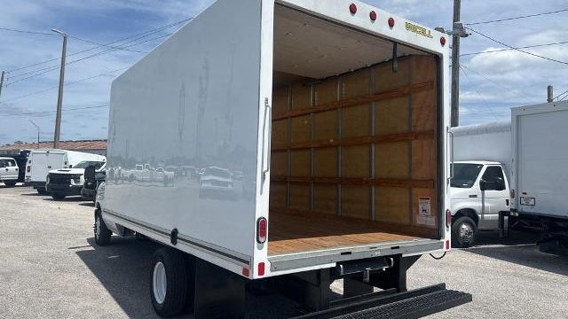 2024 Ford E-Series E-350 SD