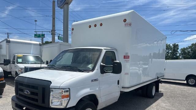 2024 Ford E-Series E-350 SD