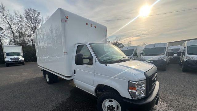 2024 Ford E-Series E-350 SD