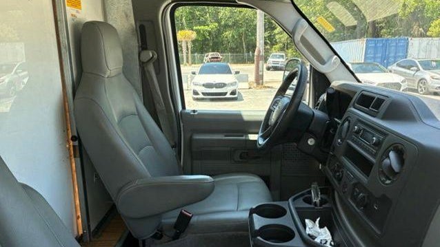 2024 Ford E-Series E-350 SD
