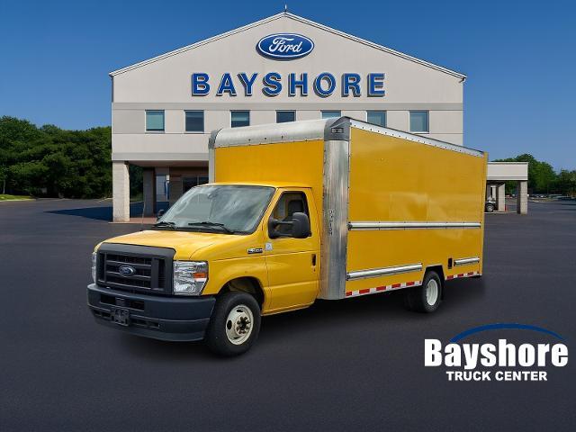 2022 Ford E-350 - $23,995