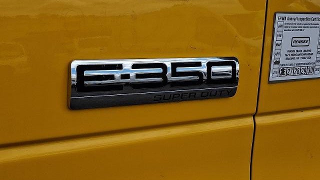 2022 Ford E-Series E-350 SD