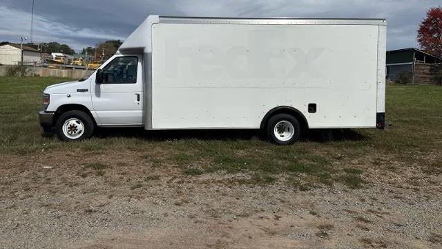2022 Ford E-Series E-350 SD