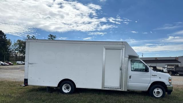 2022 Ford E-Series E-350 SD