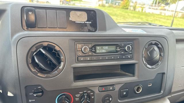 2022 Ford E-Series E-350 SD