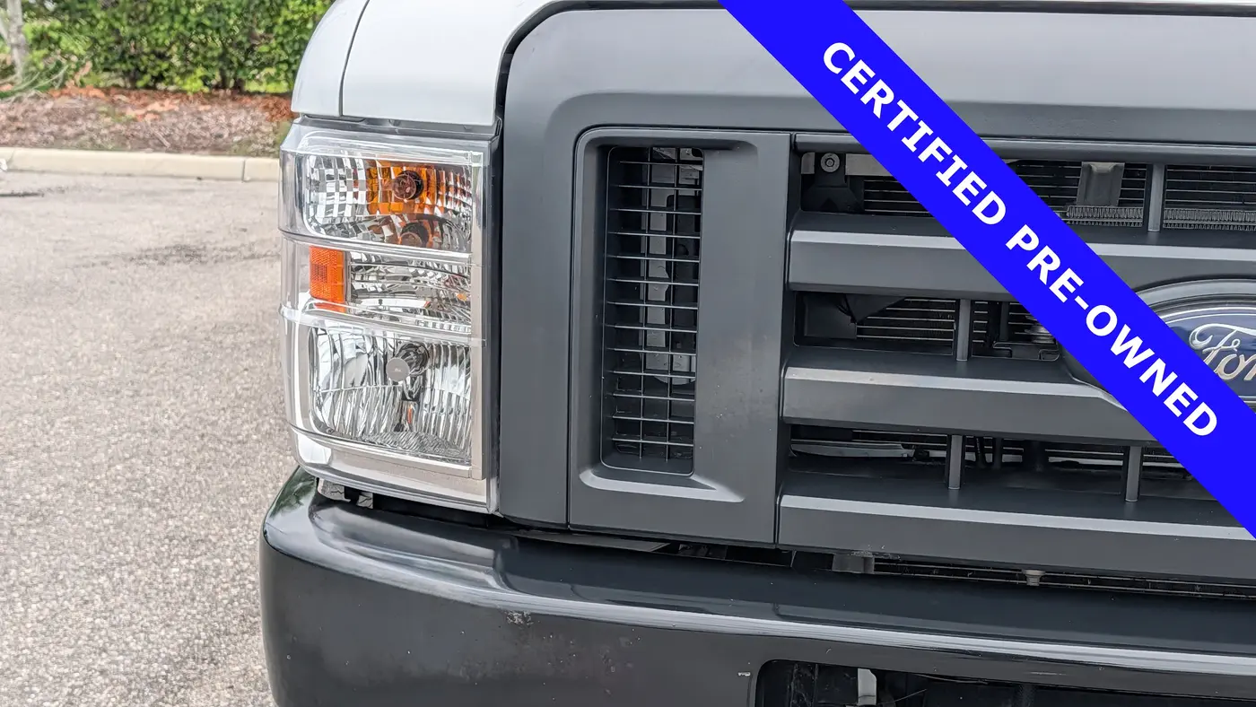 2024 Ford E-Series E-350 SD