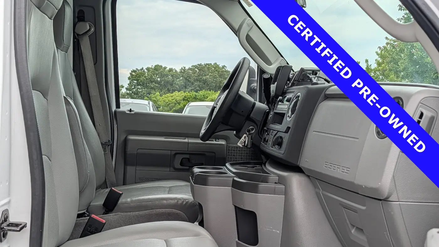 2024 Ford E-Series E-350 SD