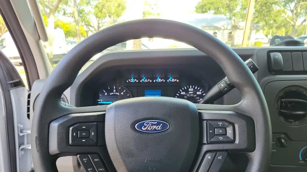 2024 Ford E-Series E-350 SD