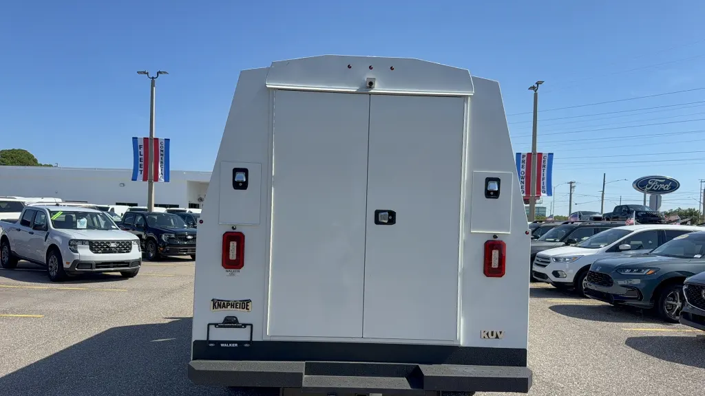 2025 Ford E-Series E-350 SD