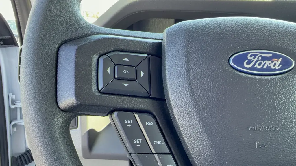 2025 Ford E-Series E-350 SD