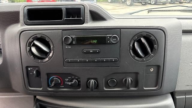 2016 Ford E-Series E-350 SD