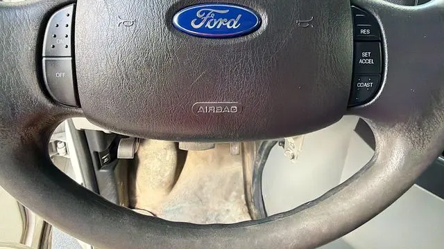 2016 Ford E-Series E-350 SD
