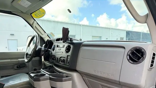2016 Ford E-Series E-350 SD