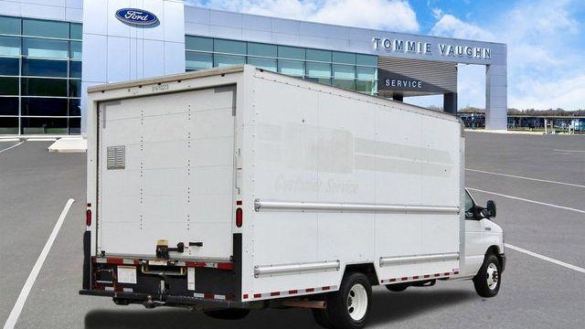 2018 Ford E-Series E-350 SD