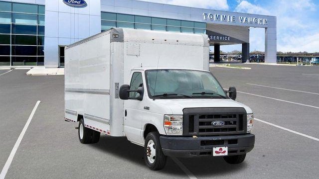 2018 Ford E-Series E-350 SD