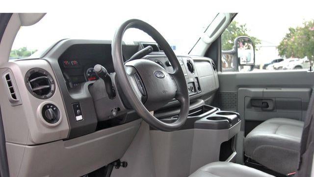 2018 Ford E-Series E-350 SD