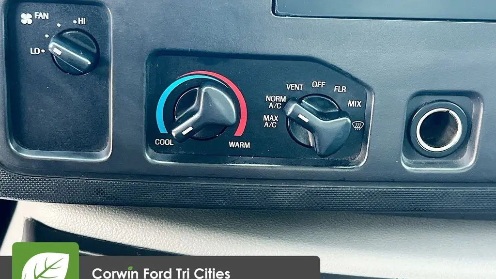 2015 Ford E-Series E-350 SD