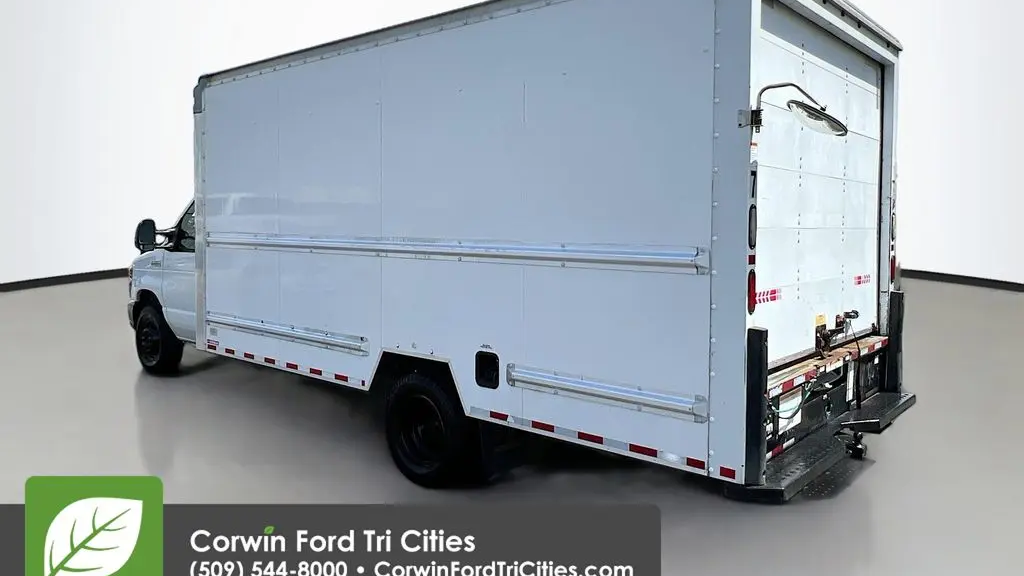 2015 Ford E-Series E-350 SD
