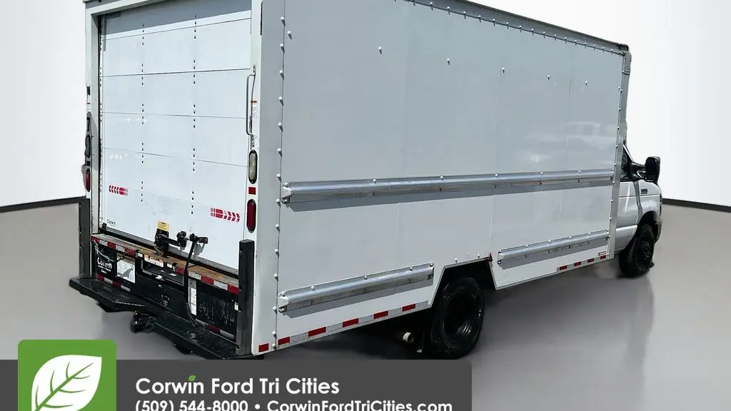 2015 Ford E-Series E-350 SD