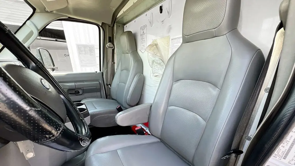 2015 Ford E-Series E-350 SD