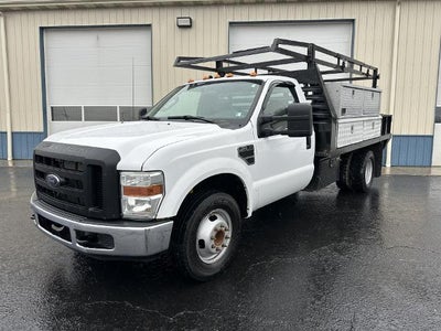 2010 Ford F-350 Super Duty 4X2 XL 2DR Regular Cab 165 In. WB DRW Chassis