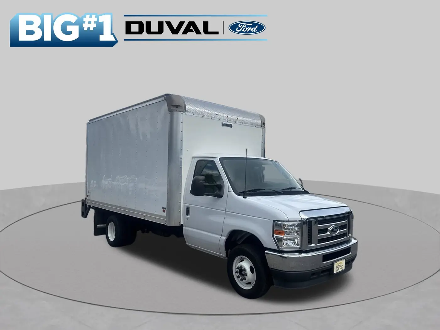 2024 Ford E-450