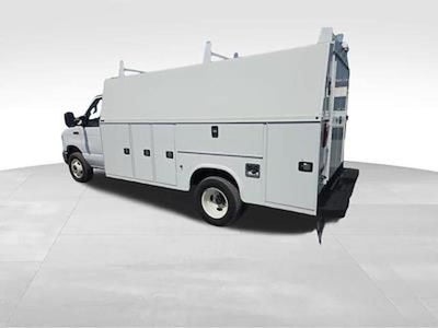 2024 Ford E-Series E-450 SD 2DR 158 In. WB DRW Cutaway Chassis