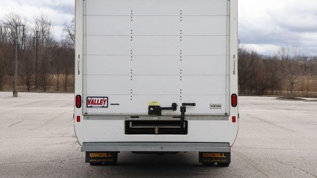 2025 Ford E-Series E-450 SD