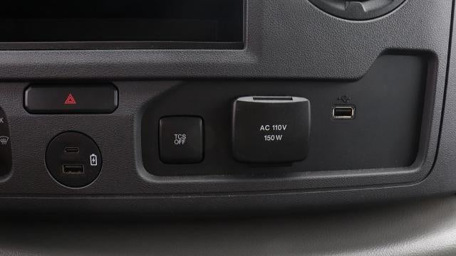 2025 Ford E-Series E-450 SD