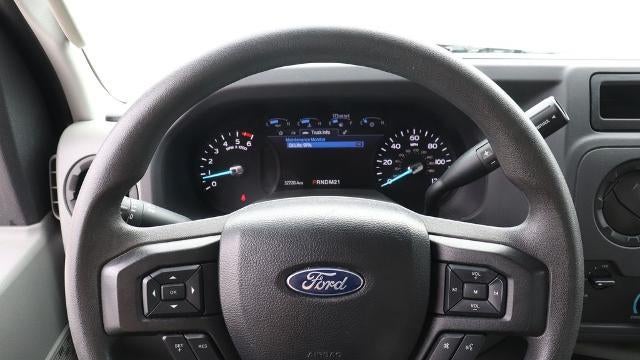 2025 Ford E-Series E-450 SD