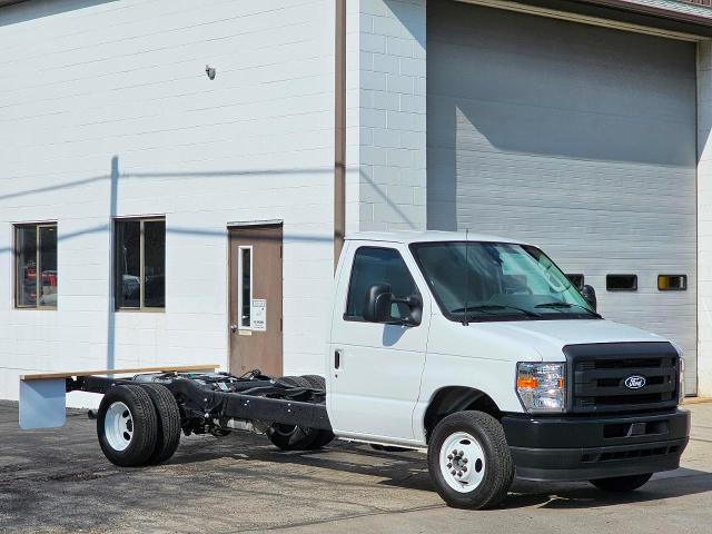 2027 Ford E-450 - $36,500