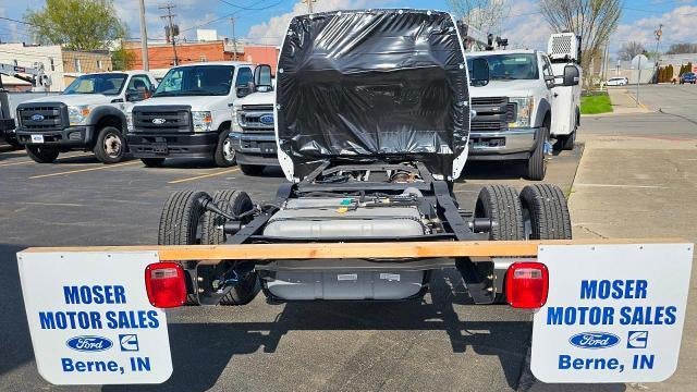 2027 Ford E-Series E-450 SD