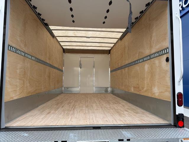 2027 Ford E-450 - $65,963
