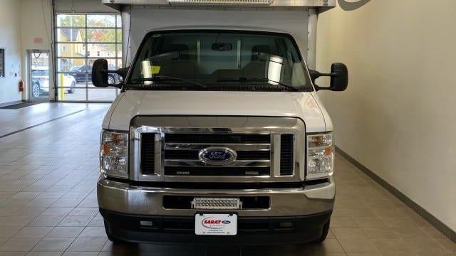 2023 Ford E-Series E-450 SD