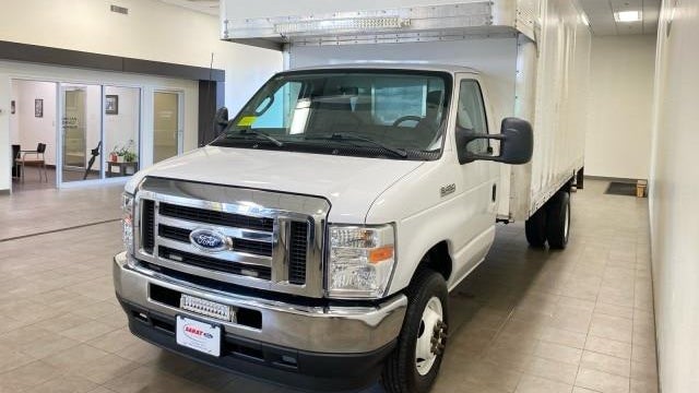2023 Ford E-Series E-450 SD
