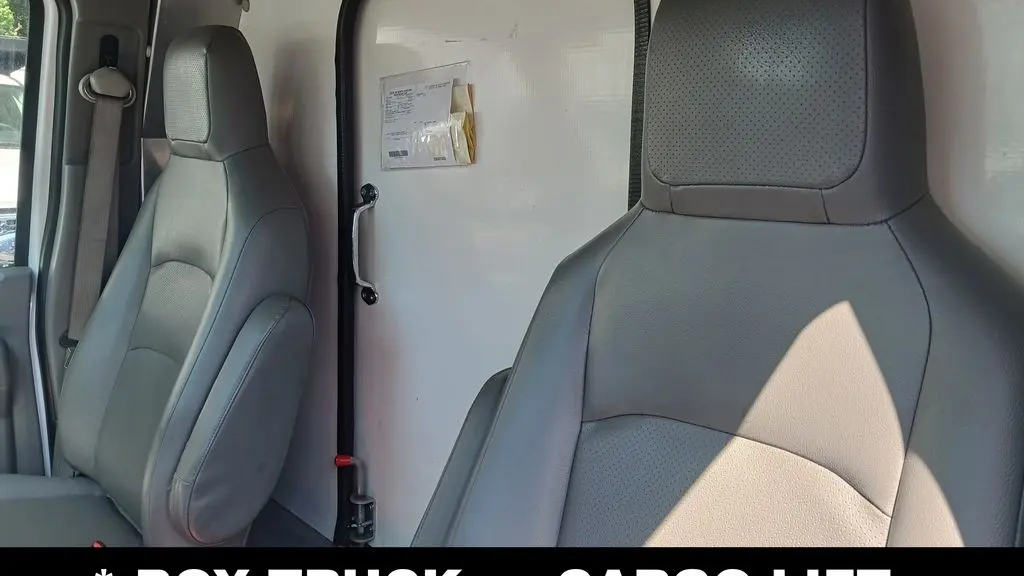 2024 Ford E-Series E-450 SD
