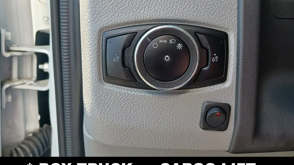 2024 Ford E-Series E-450 SD